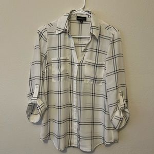 Medium fortune and Ivy patterned blouse. Only worn once.